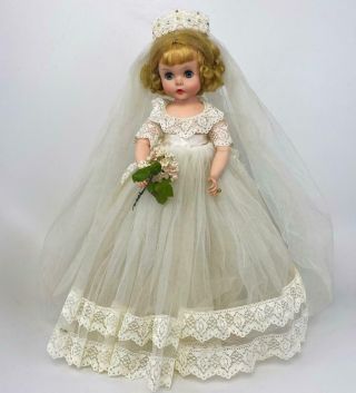 Vintage 1962 Madame Alexander Elise Bride Doll 1750 Outfit Accessories