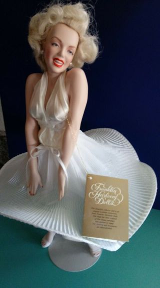 Franklin Heirloom Marilyn Monroe 7 Year Itch Porcelain Doll Boxed