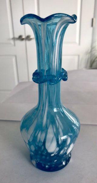Vintage Mid - Century Hand Blown Art Glass Vase Aqua/turquoise Blue White Splatter