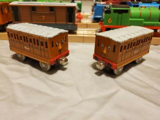 Thomas Take Along Learning Curve Annie And Clarabel Coaches Guc