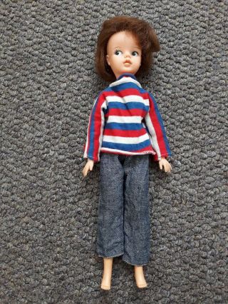 Vintage Made In England 1963 - 1965 Auburn Sindy Doll in Weekenders 12GSS 2