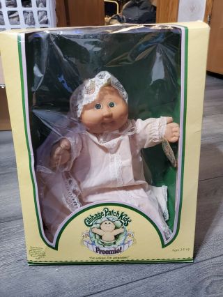 1985 Cabbage Patch Preemie Green Eyes Girl Doll W/an Box And Birth Cert
