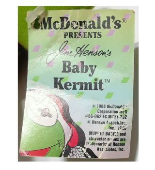 Vintage McDonald ' s Sesame Street Baby Kermit Santa 7 