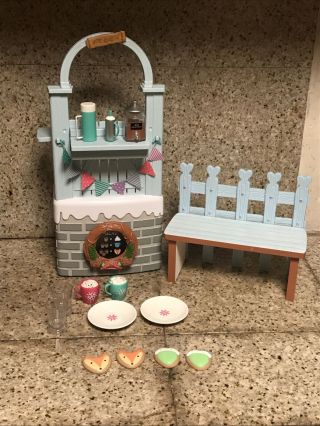 American Girl Welliewishers Doll Cozy Up Cocoa Stand With Ascessories