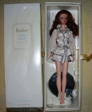 Suite Retreat Silkstone Fashion Model Barbie Doll Mib Gold Label