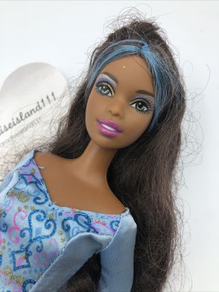 Barbie and the Three Musketeers RENEE Doll 2009 AFRICAN AMERICAN BLACK HAIR 2