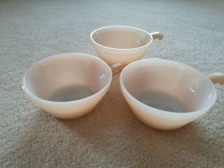 Vintage Fire King Oven Ware Handled Soup Chili Bowl Bee Hive Peach Luster Set 3 2