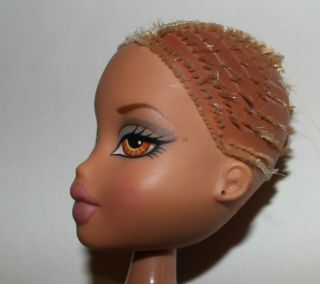 Bratz Doll - Magic Hair Raya Doll for reroot or ooak 2