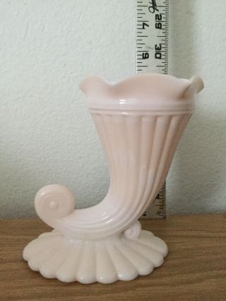 Vintage Jeanette Glass Pink Cornucopia Horn Of Plenty