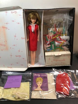 12” Vintage American Character Tressy Doll W/ Styling Kit Curlers & Outfits L