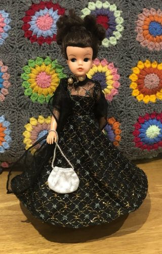Vintage Masquerade Sindy In Gala Night Outfit (stand Not)