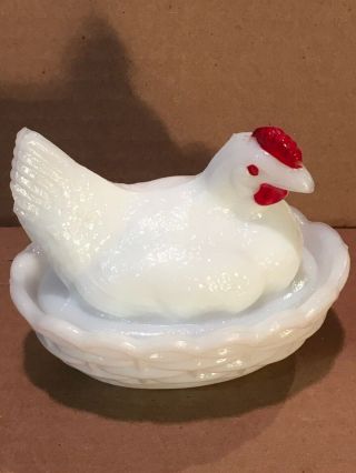 Vintage Westmoreland White Milk Glass Chicken W Red Comb Sitting On Nest Dish