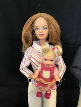 Barbie Happy Family Neighborhood Midge,  Alan,  Nikki and Ryan - With Accessories 2