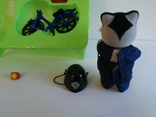 Sylvanian Families - TOMY Vintage PC Roberts With Bicycle Figure Set 3