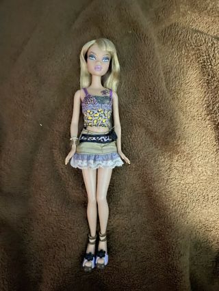 Barbie My Scene Kennedy Salon Safari By Mattel