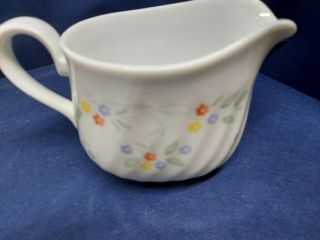 Vintage Corelle Impressions By Corning English Meadow Gravy Boat/pitcher