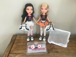 Rare Play Sportz Teamz Soccer Katia & Cloe Bratz Dolls W/htf Accessories