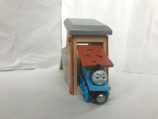 Thomas Wooden Railway Quarry Mine Tunnel with Gold - Covered Thomas - - GOOD 2