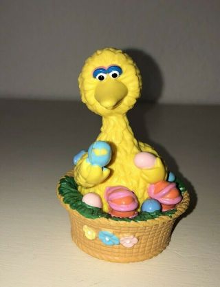 Vintage Sesame Street Big Bird In Easter Basket Figurine Applause Pvc Cake Top