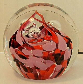Stunning Vintage Caithness Paperweight Hand Blown Glass Red Swirl Bubbles 3 "