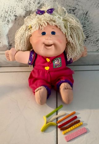 Rare Cabbage Patch Kid Doll Blonde Yarn Hair In Pigtails Blue Eyes With Food