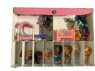 1967 Vintage Liddle Kiddles Collectors Case With 7 Dolls Plus Accessories