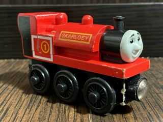 Skarloey Thomas The Train & Friends Wooden Railway Engine 2003 & Friends