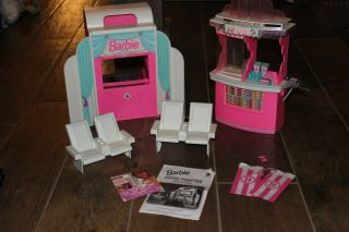 Vintage Barbie Movie Theatre Playset 99 Complete Concessions Seats Turnstile