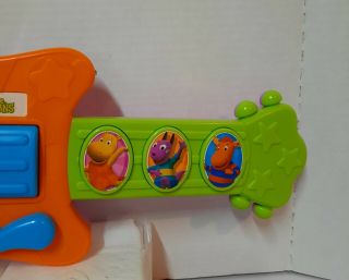 The Backyardigans Musical Guitar Toy Singing Mattel 2011 with Batteries 3
