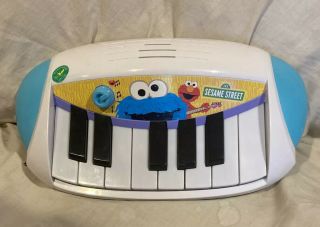 Sesame Street Piano Keyboard Music Toy Cookie Monster Alphabet Song Cleaned Ex