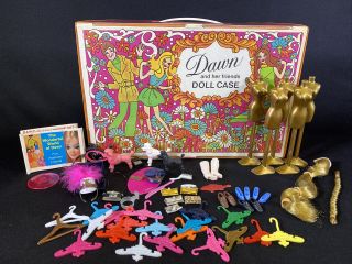 Dawn & Her Friends Doll Case W/ Shoes Hair Hangers & More Vintage 1971 Topper