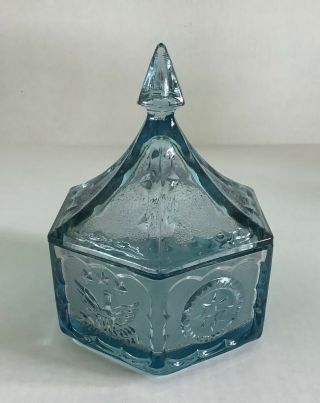 Tiara Indiana Glass Ice Blue Colonial Eagle And Stars Candy Box With Cover