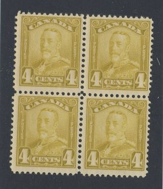 4x Canada Mnh Scroll Stamps Block Of 4x 152 - 4c Mnh F/vf Guide Value = $110.  00