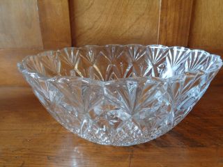 Vintage Crystal Pressed Glass Bowl 9 1/4 " Pinapple & Star Pattern