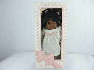Vintage Gotz Puppe African American 18 " Baby Doll Sleepy Eyes Cloth Body Vinyl
