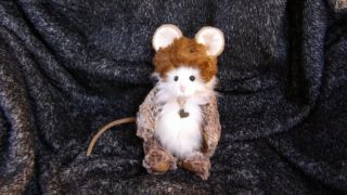 Charlie Bears Munchkin Mouse Perfect For Valentines Day Soft And Adorable