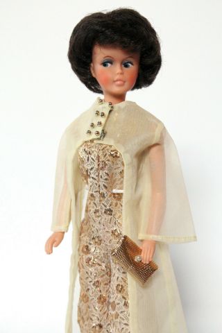 Vintage UK First Edition Palitoy Tressy Doll Gala Occasion Outfit – Hard to Find 2