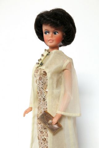 Vintage UK First Edition Palitoy Tressy Doll Gala Occasion Outfit – Hard to Find 3