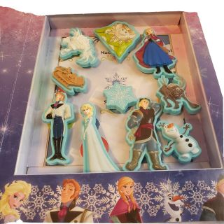 Disney Frozen Stuck on Stories 10 Suction Cup Figures Board Storybook 2