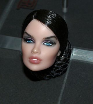 Fashion Royalty Dolls Vanessa Perrin Take Me On FR2 body head only with defect 3