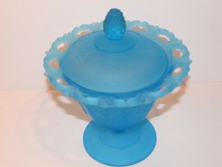 Indiana Glass Harvest Grape Pattern Satin Blue Candy Dish With Lid