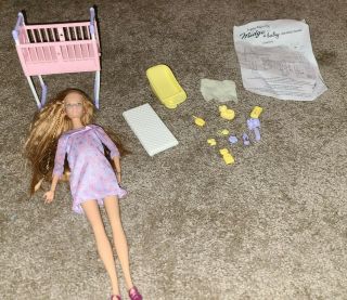 2002 Barbie Happy Family Pregnant Midge And Infant Baby Crib & Accessories