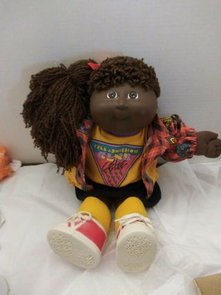 Vintage 1989 Cabbage Patch Kids African American Girl Doll Hasbro