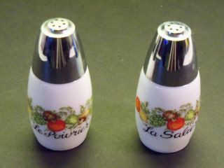 Vintage Corning Ware " Spice Of Life " Salt And Pepper Shakers