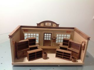 SYLVANIAN FAMILIES VINTAGE VILLAGE STORE WITH FURNITURE 2