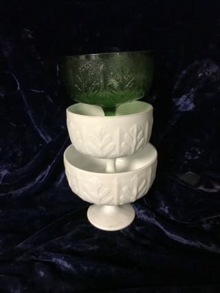 3 Vintage Ftd 1 Green 2 White Milk Glass Oak Leaf Vases/planters/candy 1975/1978