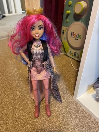 Disney Descendants 3 - Singing Audrey Doll Queen Of Mean