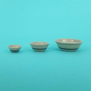 Igma Artisan Jane Graber Miniature Stoneware Nesting Bowl Set (3 Bowls) 1:12