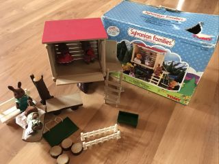 Vintage 1980s,  Sylvanian Families Funtime Treehouse In The Box W/critters Box1
