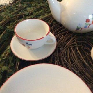 American Girl Molly Tea Set Retired Incomplete Vguc Tea Pot Cups Creamer Saucers 3
